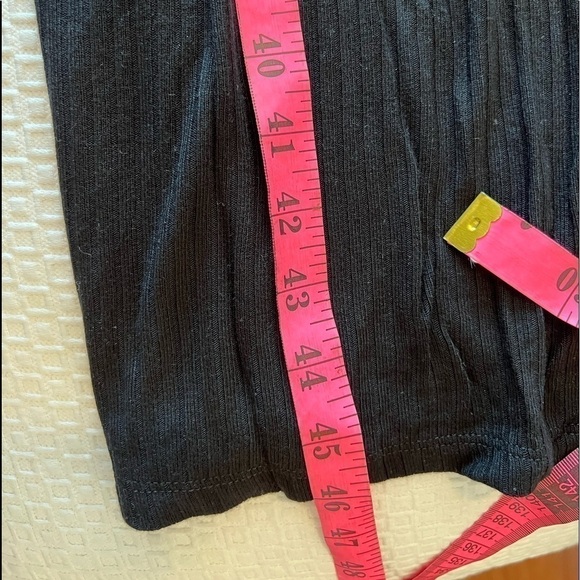 REVEL WOMEN'S RIB-KNIT SIDE SLIT BODYCON DRESS - Picture 12 of 13